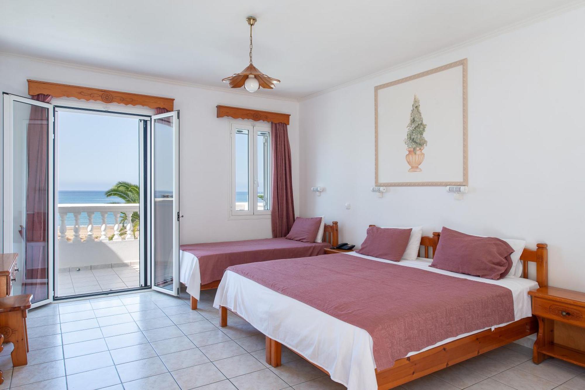 Ratzaklíon Marina Bay Hotel المظهر الخارجي الصورة